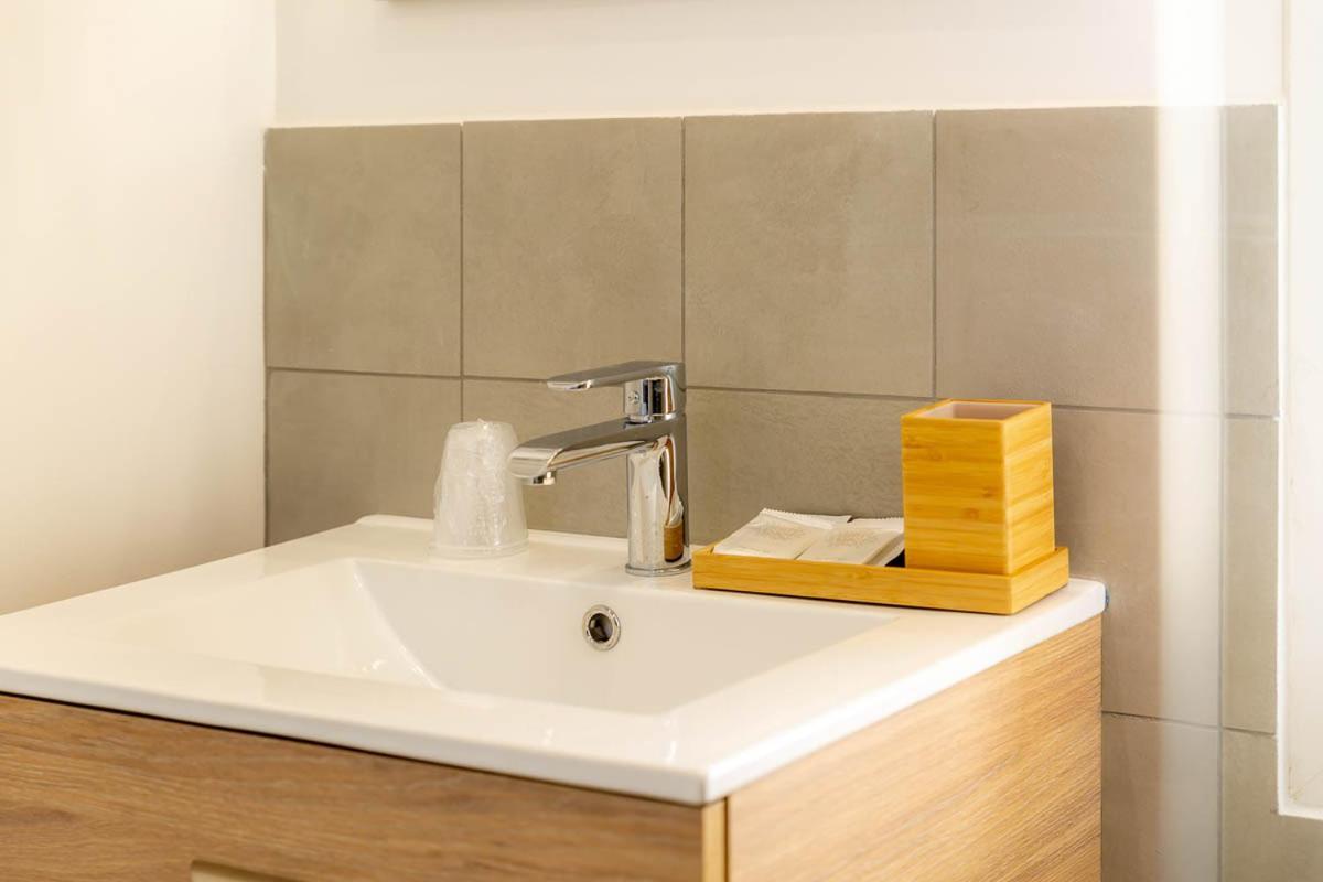 Provence Au Coeur Appart Hotels Forcalquier Εξωτερικό φωτογραφία